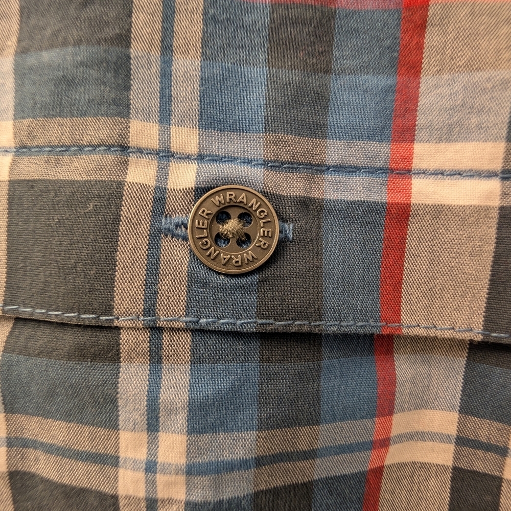 Wrangler Men's Multicolor Plaid Button Down Shirt - Picture 5 of 10